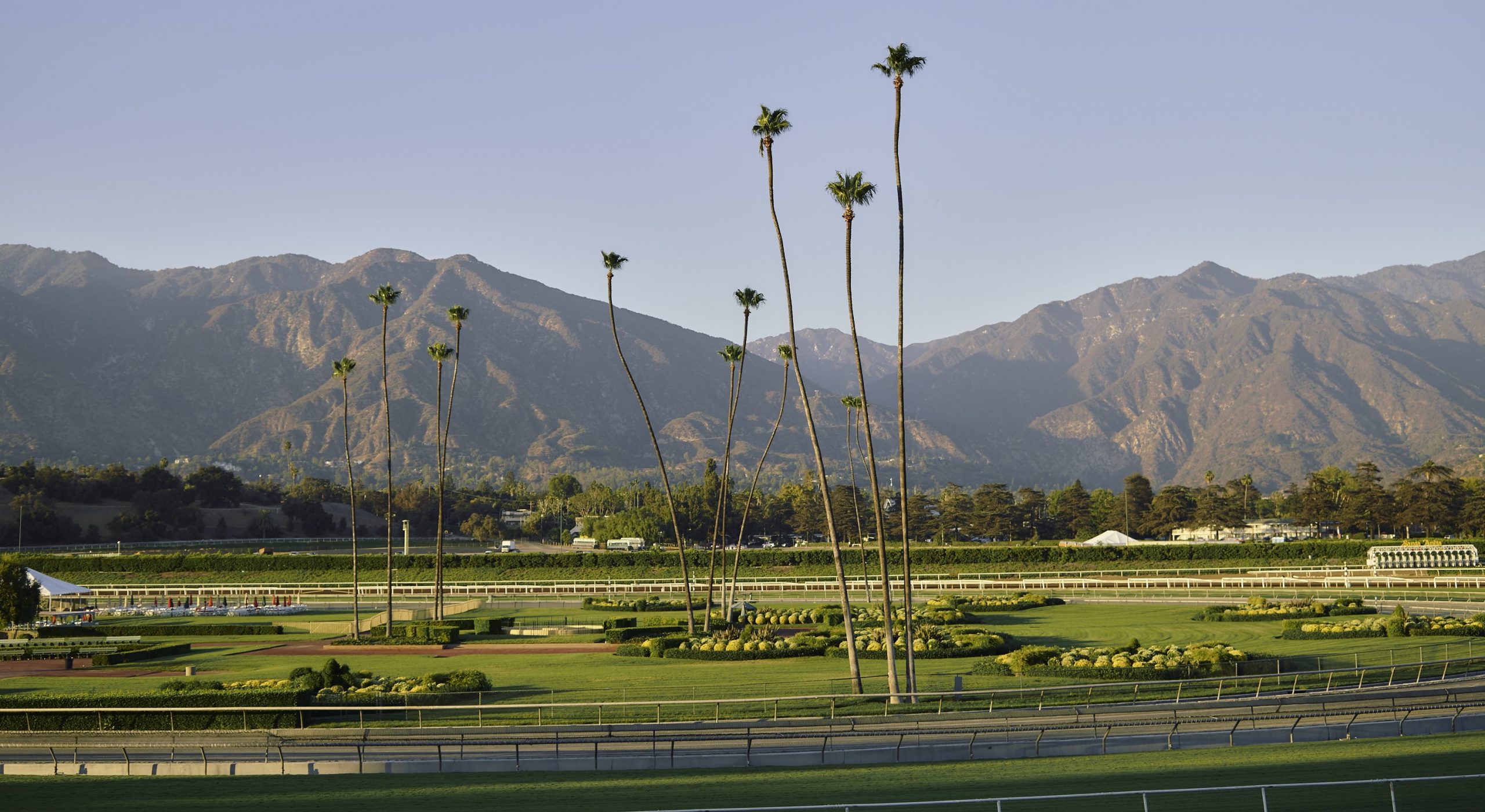 Santa Anita s Good Neighbors Policy Offers Support To The Community 