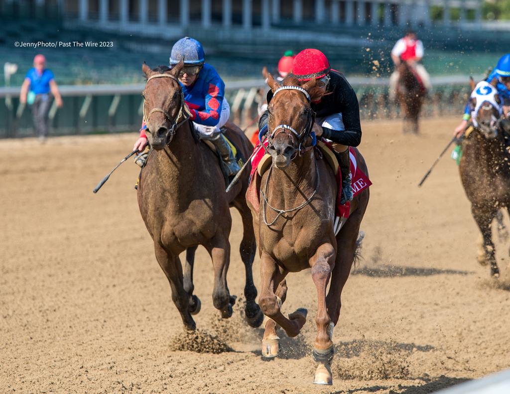 Rattle N Roll winning the 2023 Blame over Call Me Fast (not that day!) (Jenny Doyle/Past The Wire)