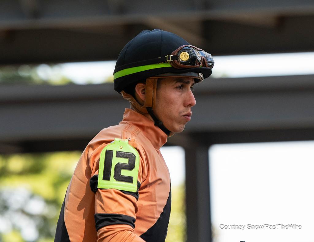 Irad Ortiz, Jr. (Courtney Snow/Past The Wire)