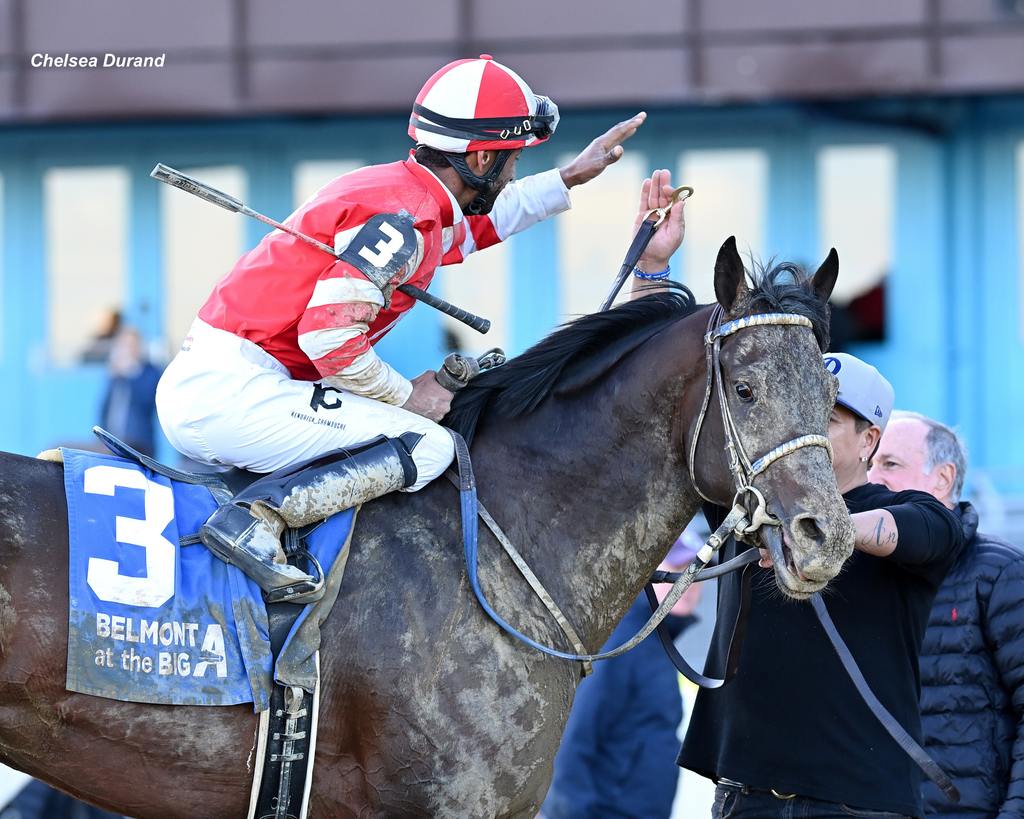 Carmouche and Generous Tipper got a generous dusting. (Chelsea Durand)