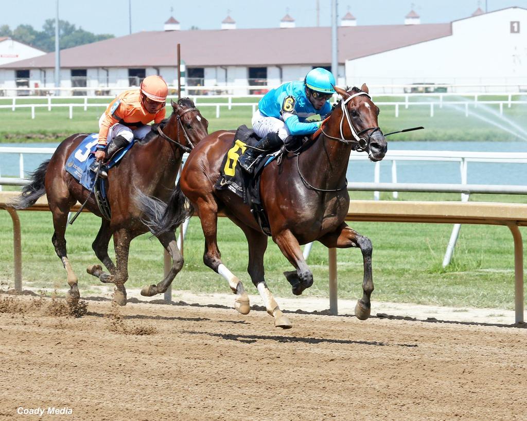 Trainer Ron Moquett won his 1,000th race with In Just My Heels, a contender Sunday, in the 3rd race August 6, 2024, at Horseshoe Indianapolis. (Coady Media)