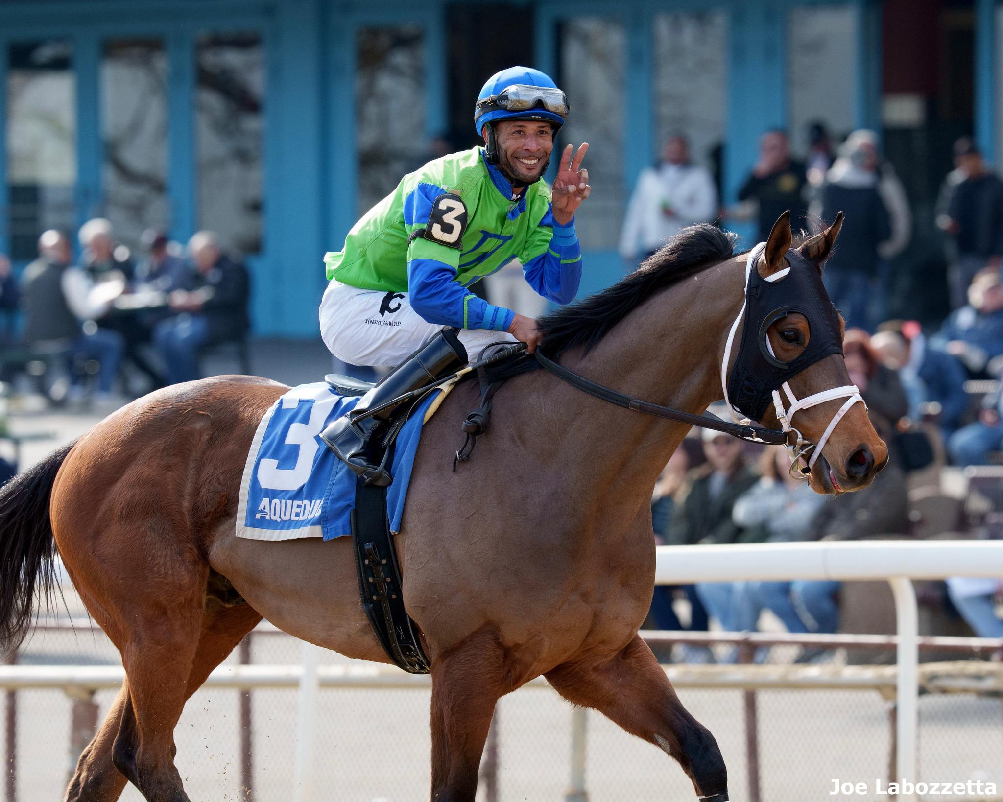 Full Moon Madness Digs in to Win G3 Tom Fool - Past The Wire