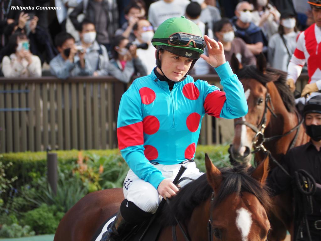 Hollie Doyle at Tokyo Racecourse 2022