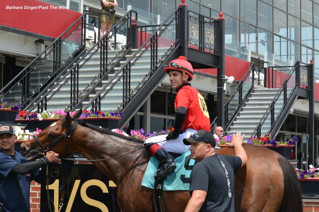 Point Dume with Mychel Sanchez aboard in the winner's circle. (Barbara Singer/Past The Wire)
