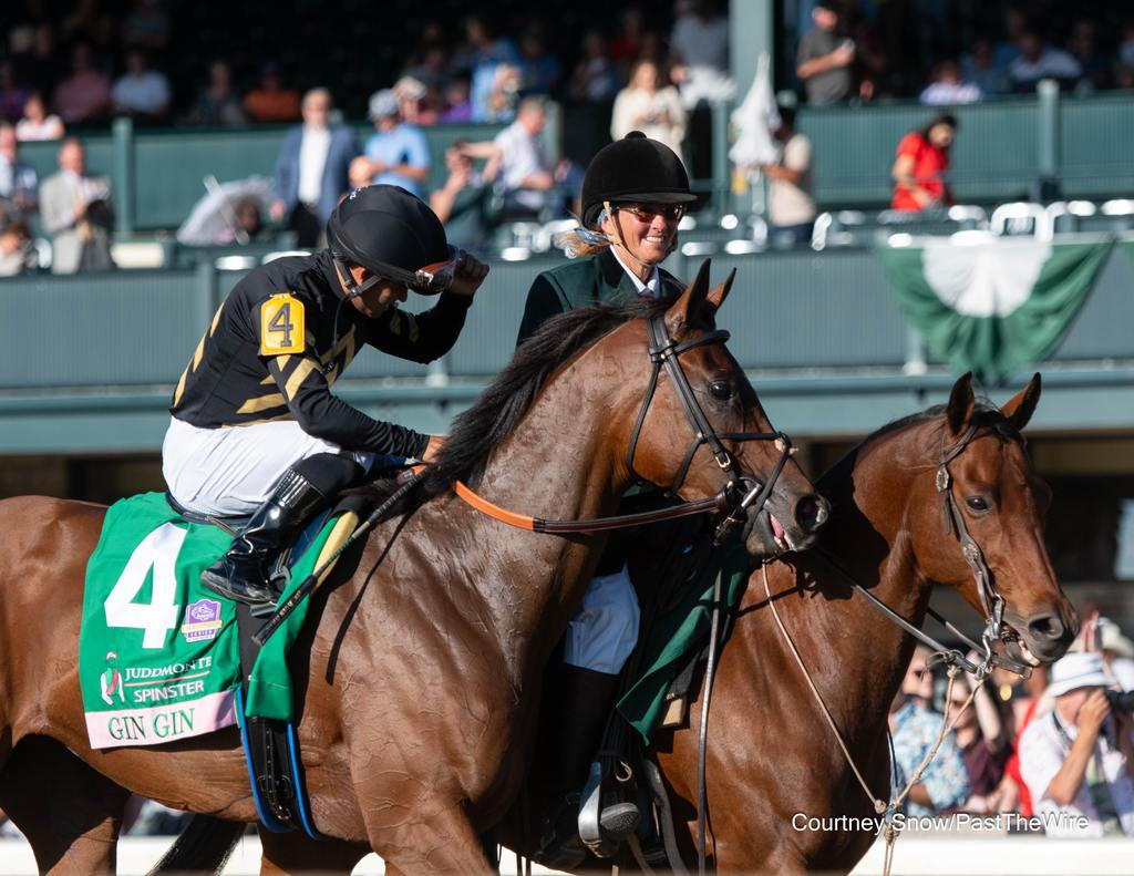 Luis Saez shows his excitement with the victory. (Courtney Snow/Past The Wire)