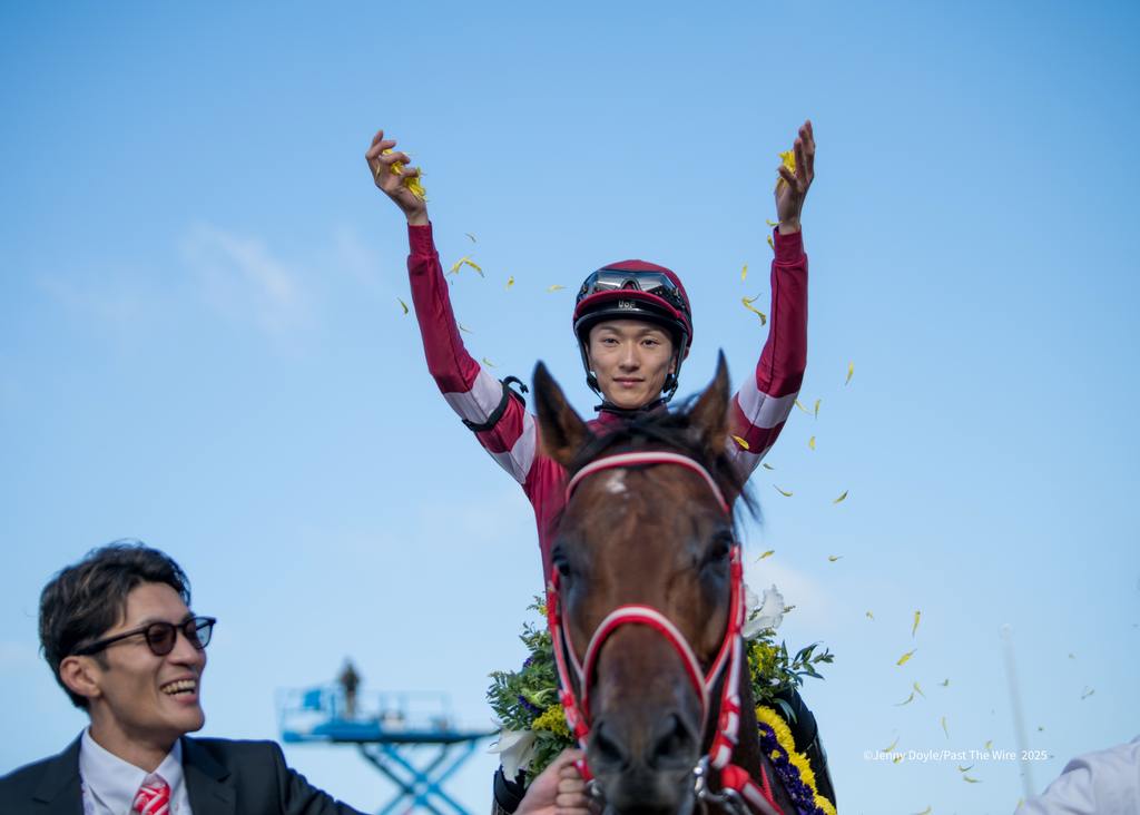 Forever Young under Ryusei Sakai celebrate their Classic victory. (Jenny Doyle/Past The Wire)